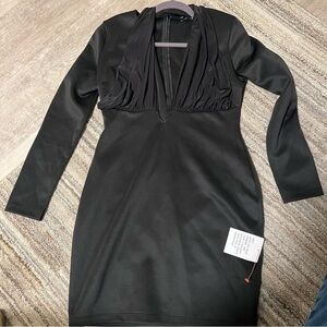 ASOS Design Elegant Black Long Sleeve Dress with plunging neckline Size 10  NEW
